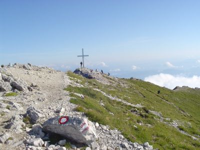 Kar precej obiskovalcev na vrhu