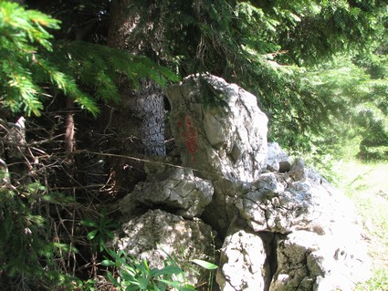 Zložene skale na vrhu